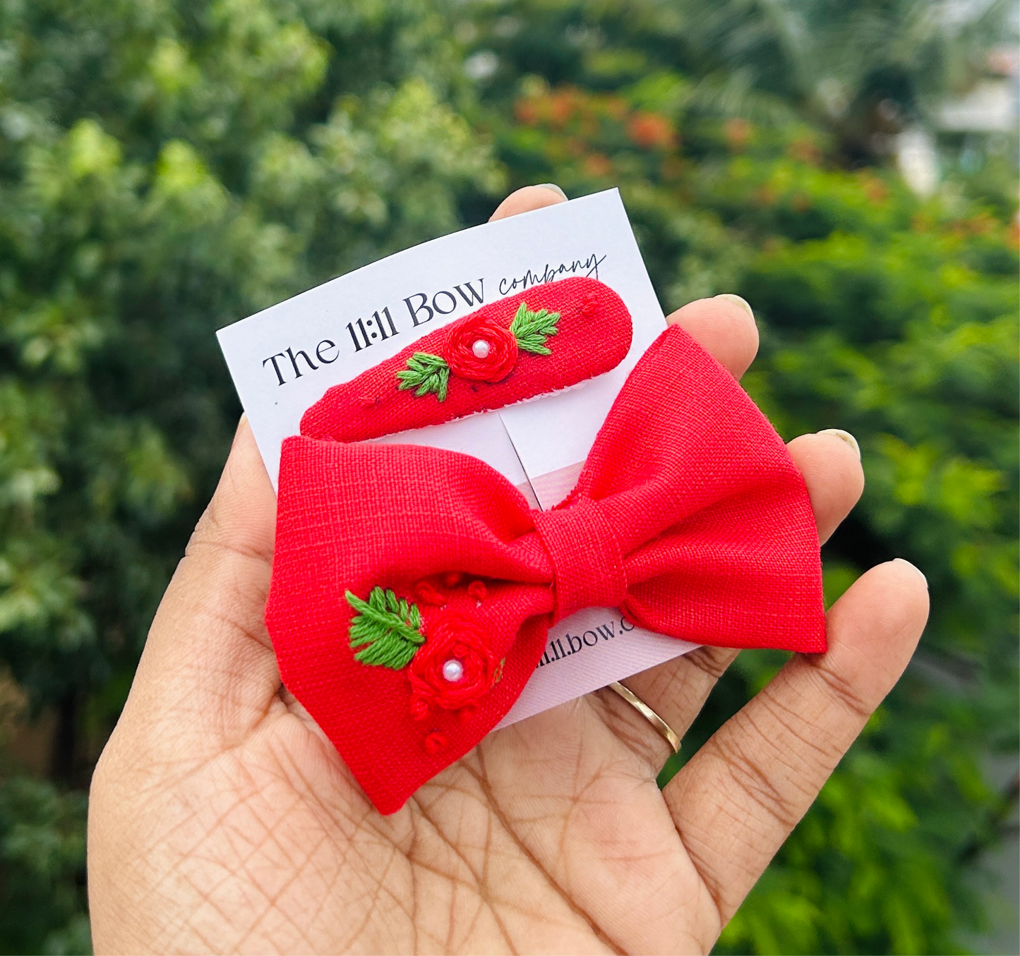 Crafted red roses in Bow clip & Tic Tac clip.