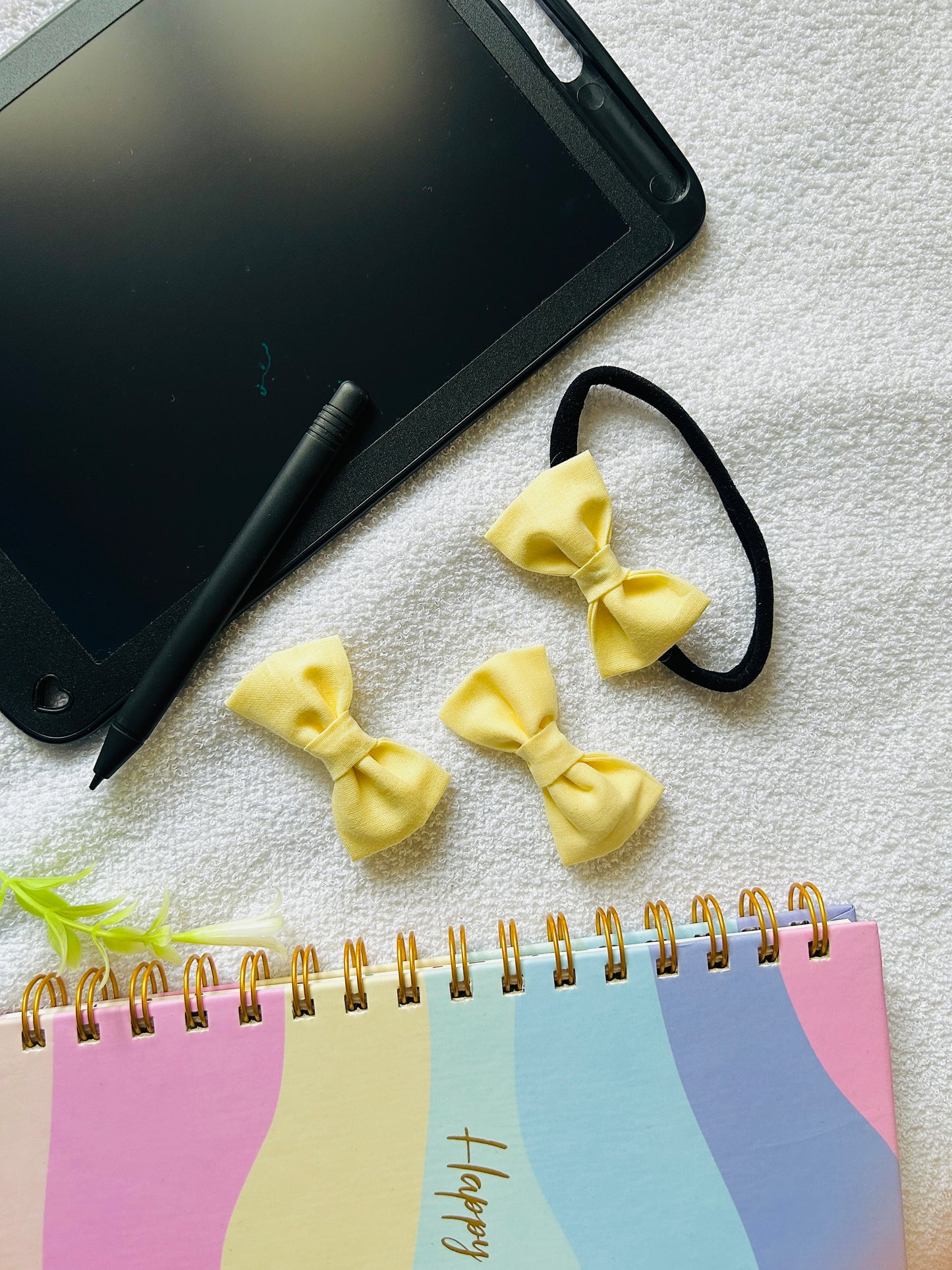 Softest mini bow headband & a pair of mini bow clips.